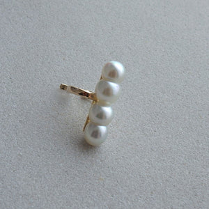 siro Akoya twin x twin pearl  Ear Cuff